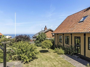 Apartment Harka - 150m from the sea by Interhome Allinge-Sandvig